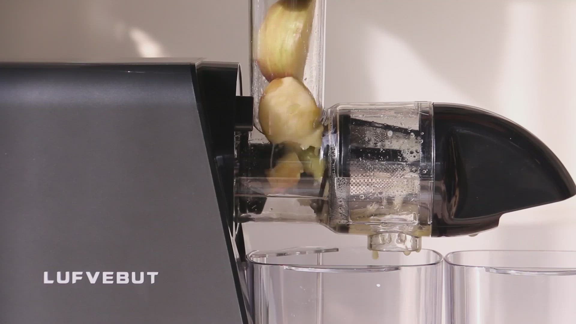 Witt deals slow juicer